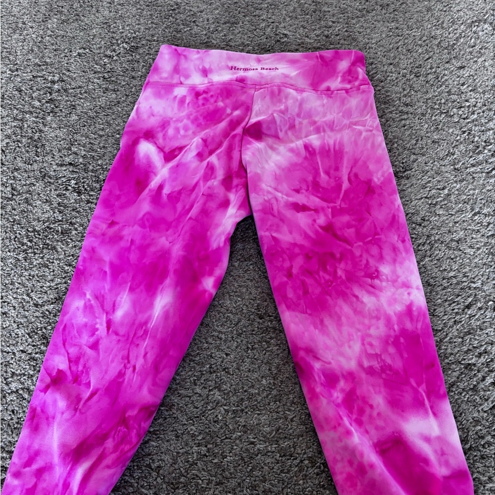 Zara Girls' Pink Tie-Dye Active Capri Leggings - Picture 3 of 3